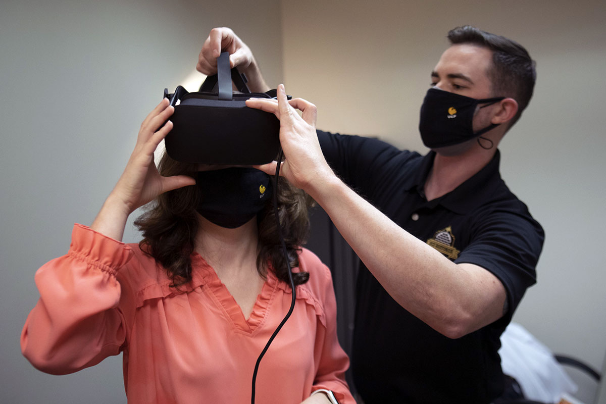 ucf restores virtual reality clinical study